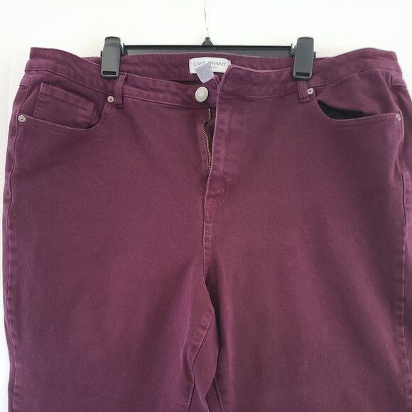 LANE BRYANT - MAROON-DENIM SKINNY JEANS-HIGH RISE- ULTIMATE STRETCH- SIZE 22 - Picture 4 of 14
